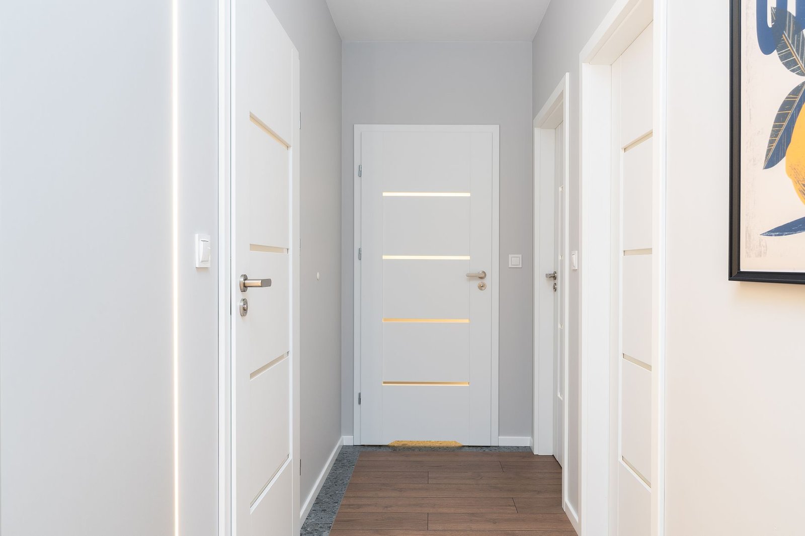 Interior doors that close on the first try